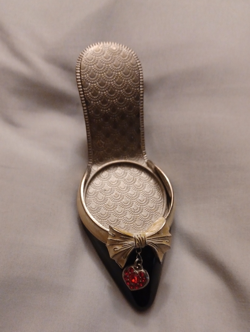 4/$60 PartyLite "Audrey" Metallic Shoe-Shaped Tealight Holder